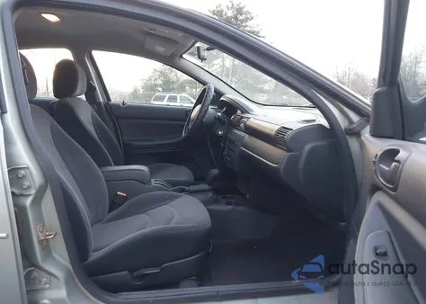 2006 Dodge Stratus Sxt z USA, uszkodzony, nr VIN 1B3EL46X26N144087